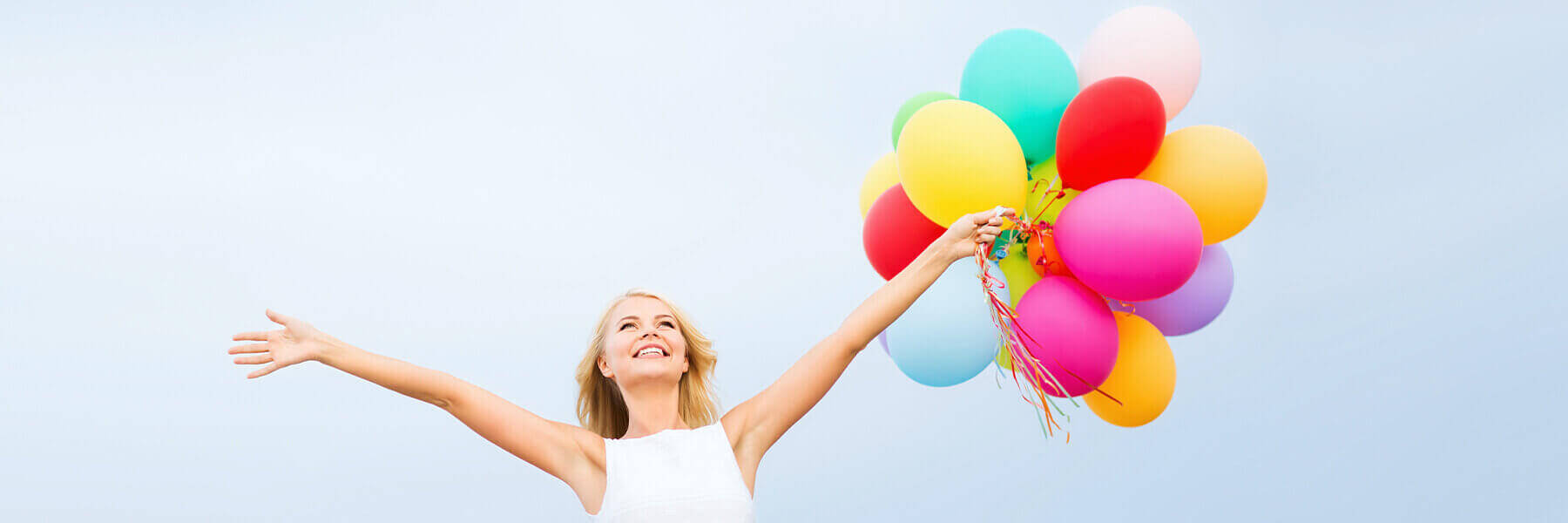 https://happycards.com/wp-content/uploads/2020/05/happy-lady-with-balloons.jpg
