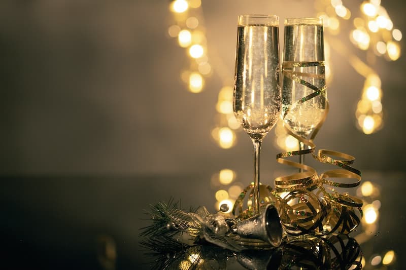champagne glasses with lights